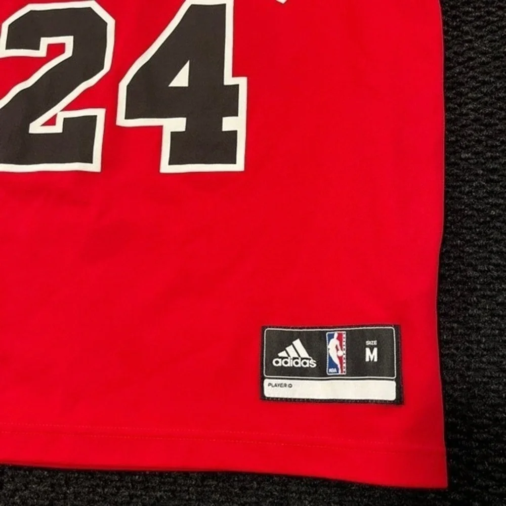 Lauri Markkanen Chicago Bulls Adidas NBA Jersey Red Basketball‎ Mens Size Medium